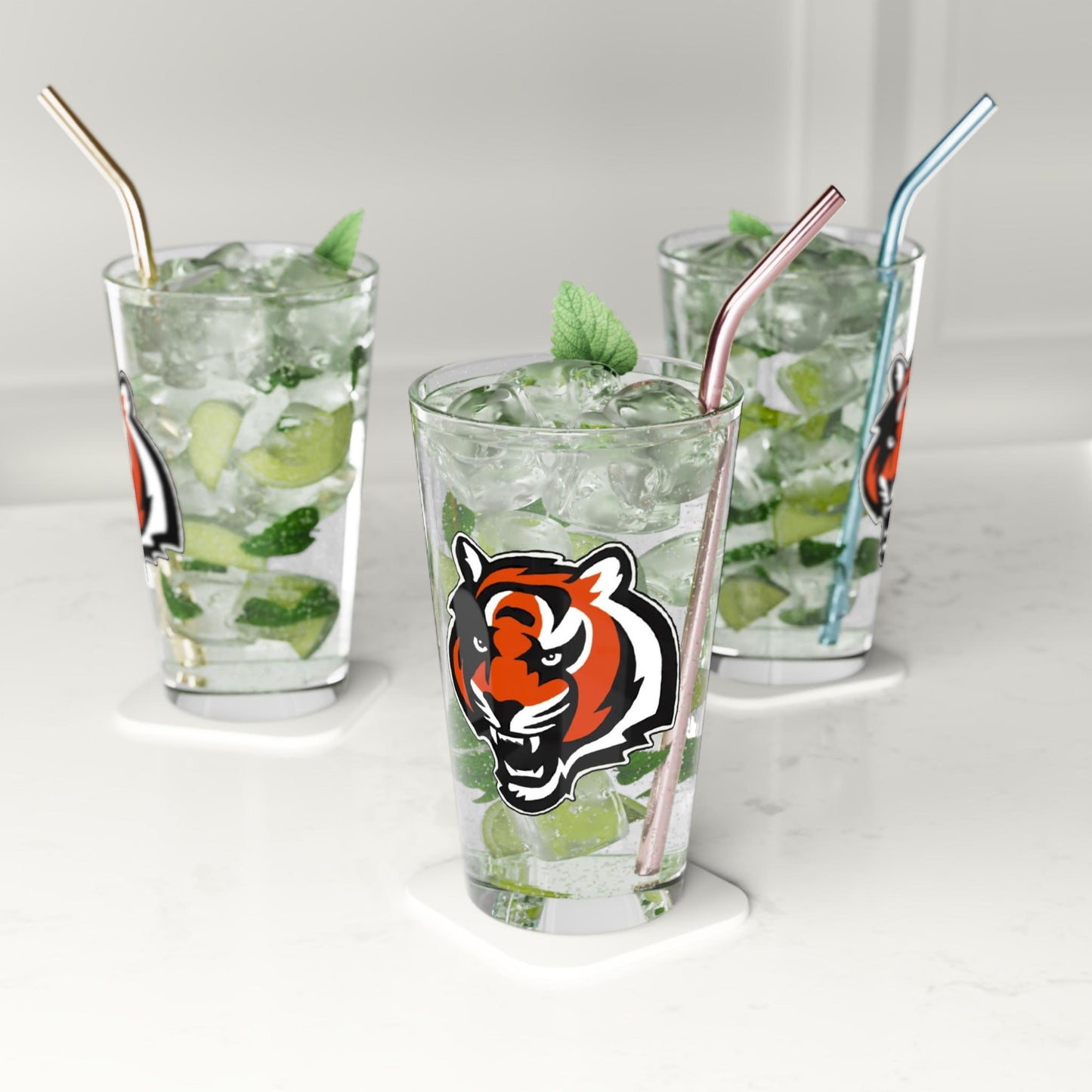 Hand-Drawn Cincinnati Bengals Pint Glass - Bold Tiger Logo Glassware, 16oz